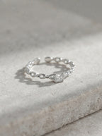 Linked Crystal Ring