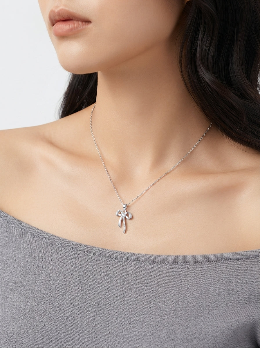 Ribbon Twist Necklace