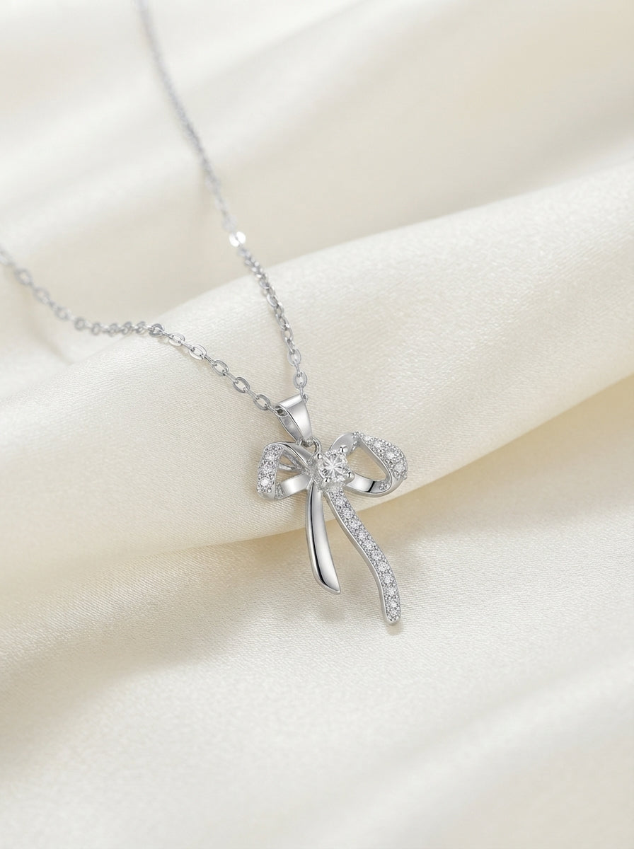 Ribbon Twist Necklace