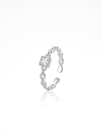 Linked Crystal Ring